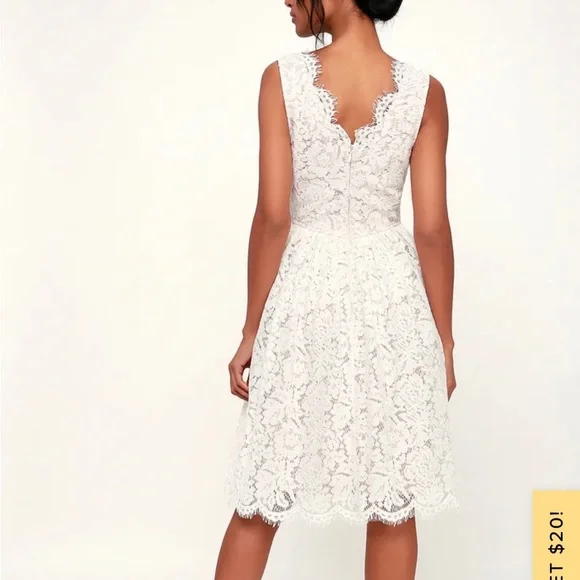 Lacey dress NWT - Picture 4 of 4